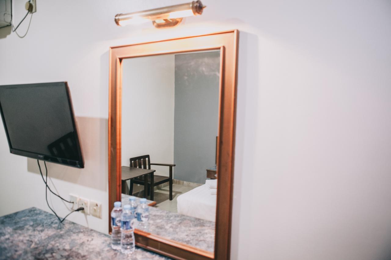 Hotel Gloris Batam Kültér fotó